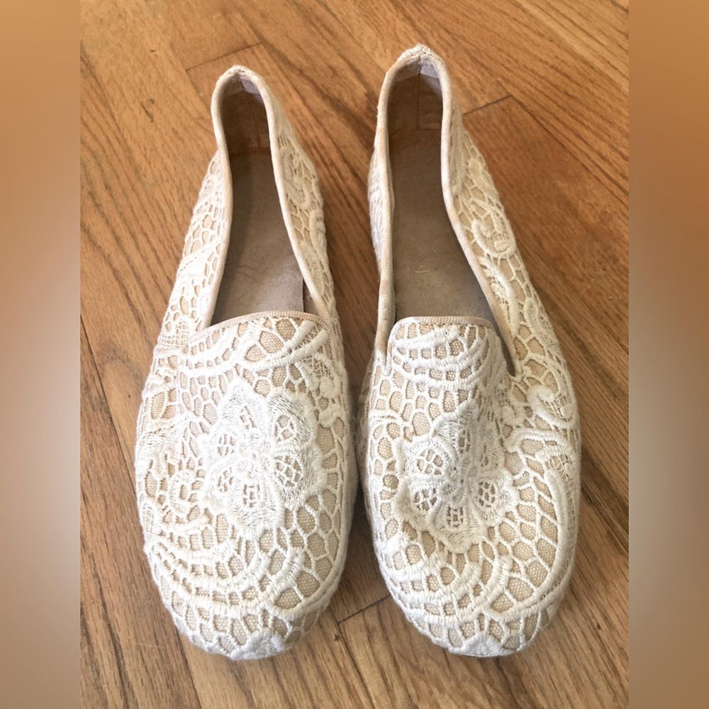 Aerosoles cream colored crochet flats.